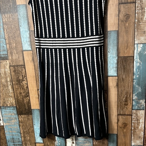 Spense Black and White Striped sweater Dress - Picture 14 of 14